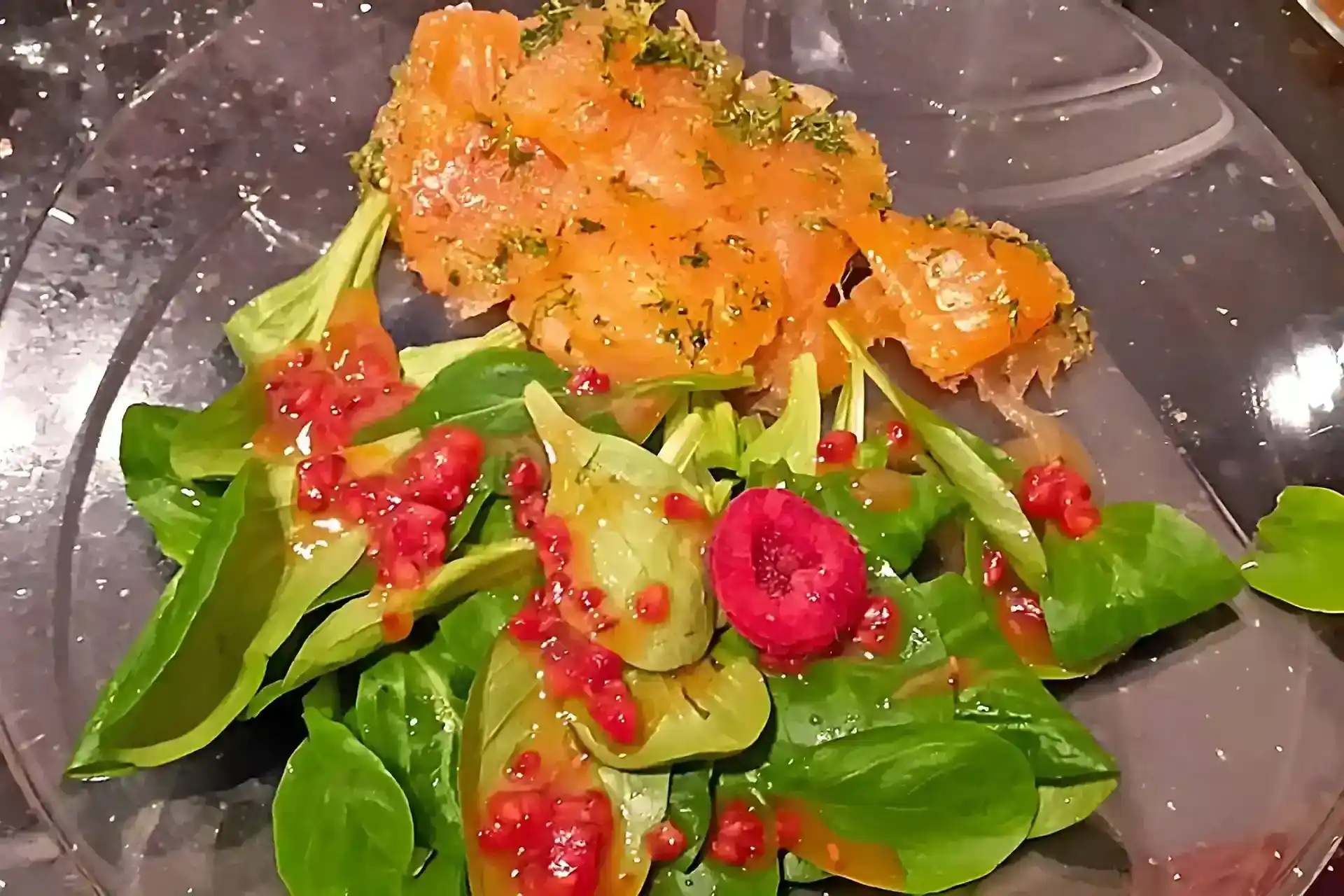 Gebeizter Lachs als Vorspeise – Fabios Festtagsmenü