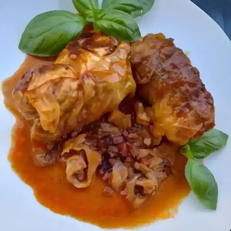 Geschmorte Kohlrouladen